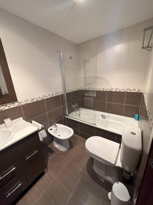 Piso Gijon Con Plaza De Garaje Vut4589As Appartement Buitenkant foto